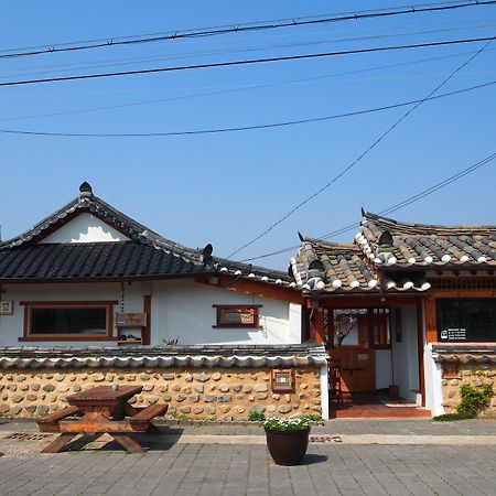 庆州 碎花空间韩屋旅馆酒店 外观 照片