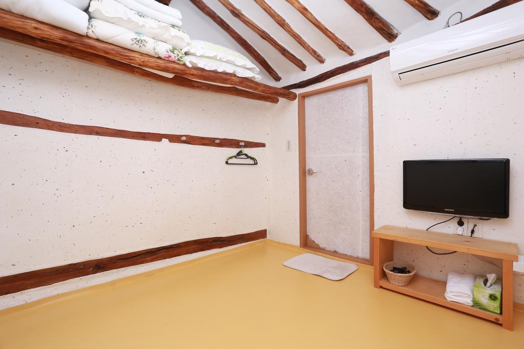 庆州 碎花空间韩屋旅馆酒店 外观 照片